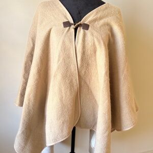 Calvin Klein Cape Tan Color with Cream Interior Liner